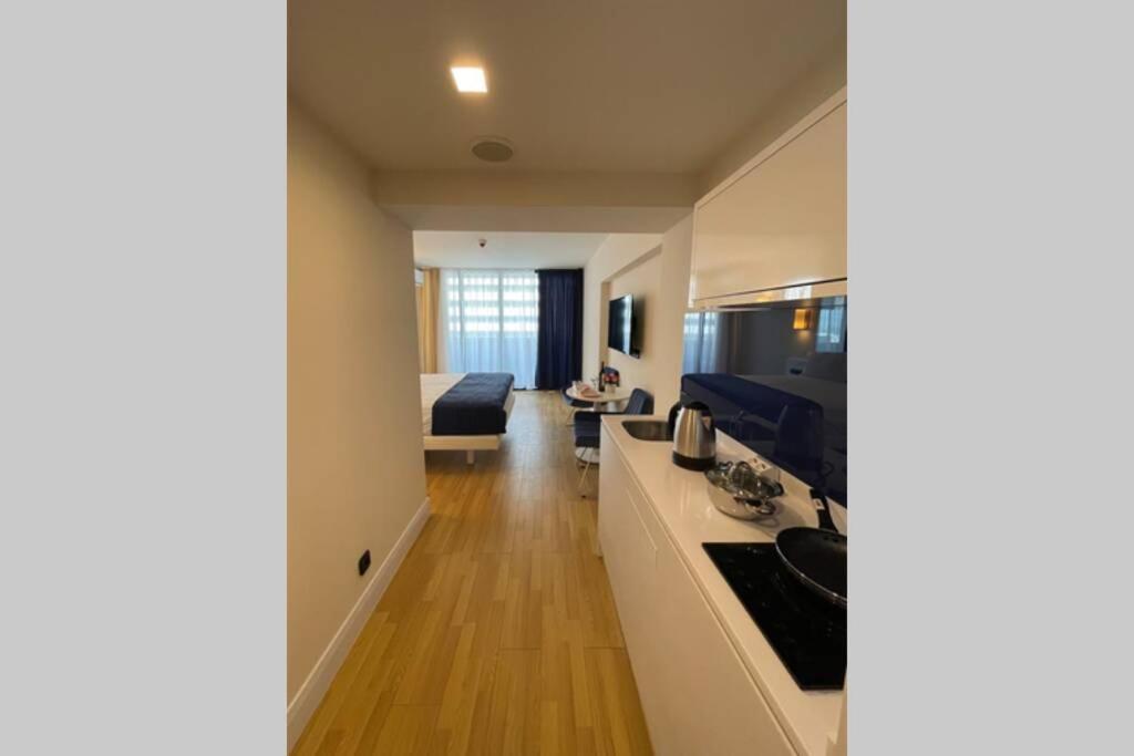 1-Bedroom Studio Apartment In Orbi City - Side Seaview Batumi Luaran gambar