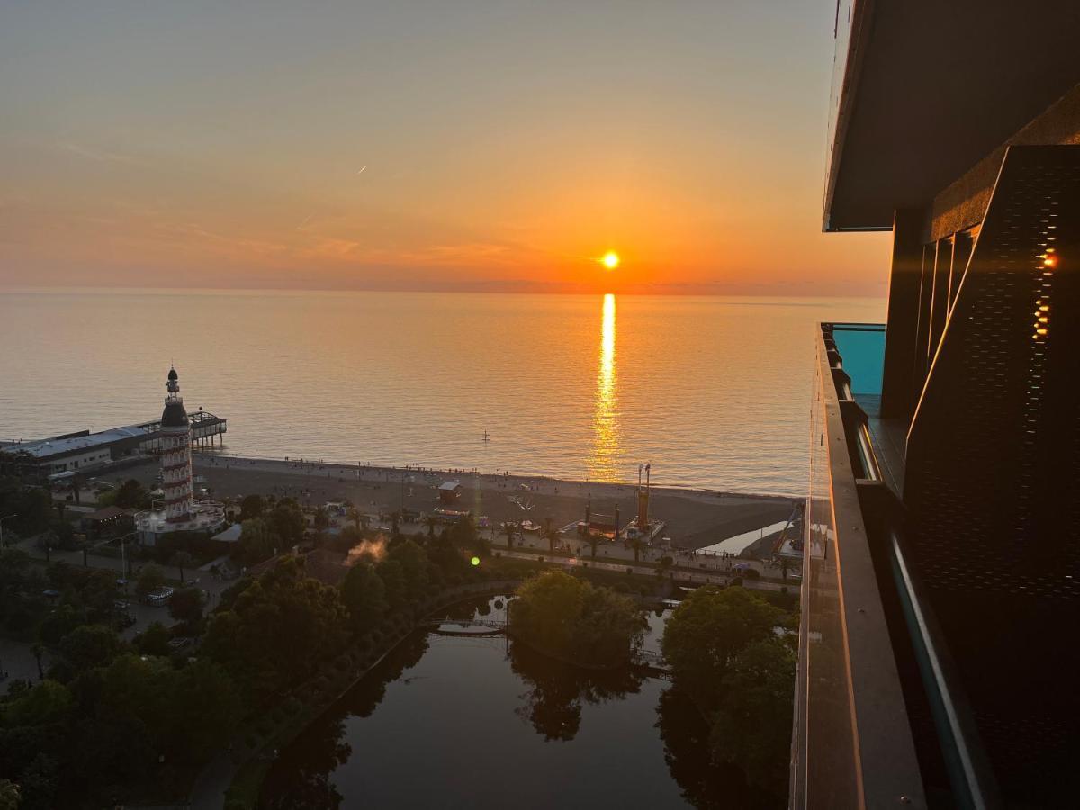 1-Bedroom Studio Apartment In Orbi City - Side Seaview Batumi Luaran gambar